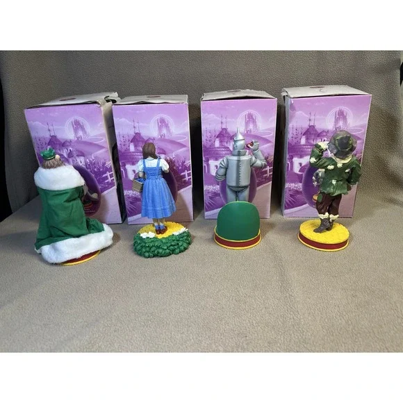 Wizard of Oz Figurine Set Dorothy Tin Man Scarecrow Lion with Boxes 2000